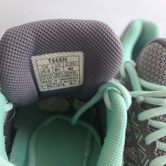 ASICS Gel-Exalt 3 Running Sneakers sz 8.5 - Picture 3 of 4